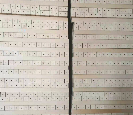 建筑工地方木刨花条